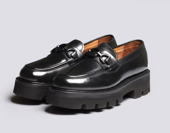 איך ה־Grenson Loafers הפכו לחלק בלתי נפרד מהשגרה שלי